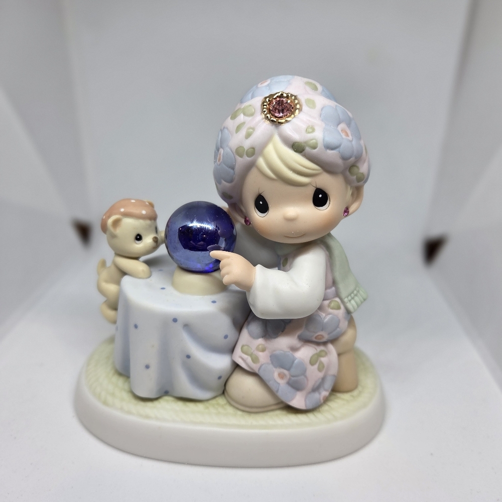 Precious Moments "I See Bright Hope in Your Future" Item #973912